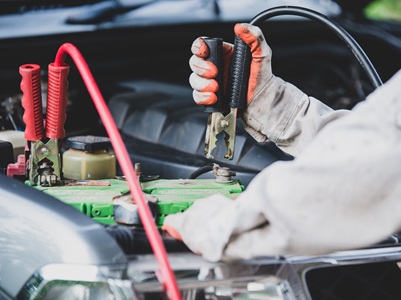 Top Features to Look for in a Car Jump Starter
